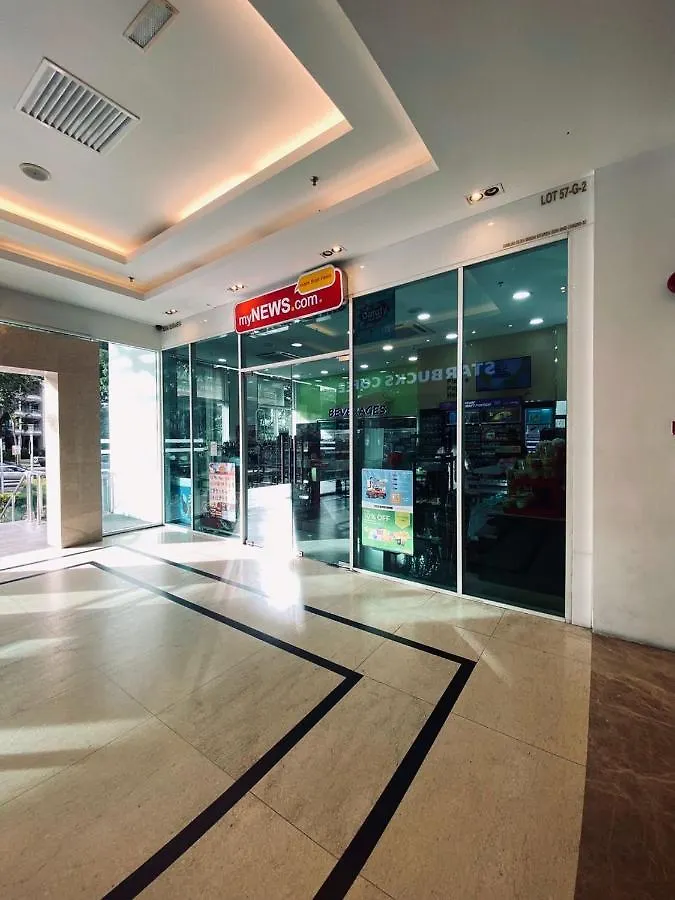 Summer Suites George Town Apartment