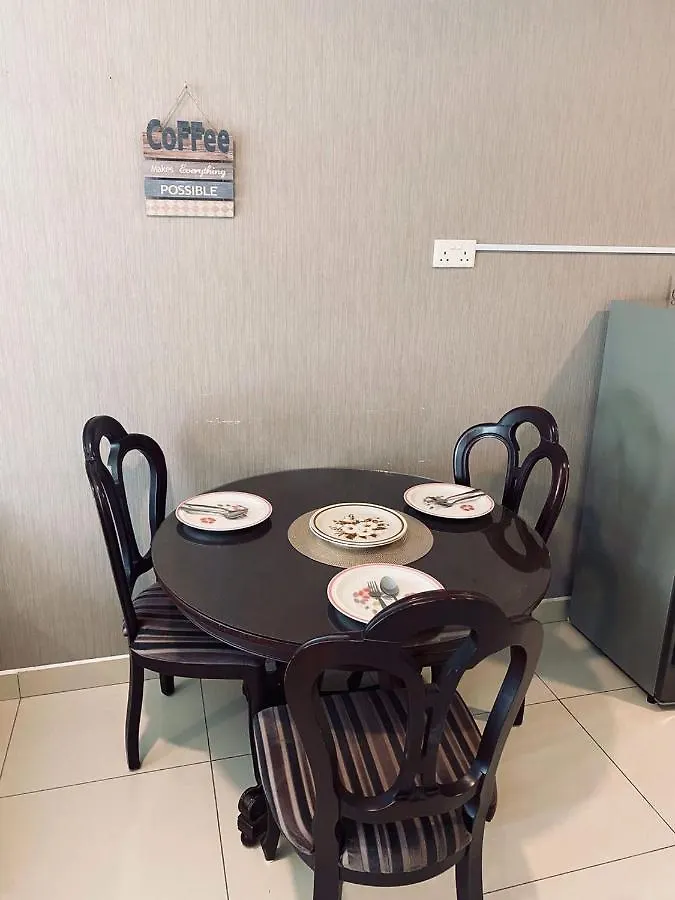 Summer Suites George Town Apartment